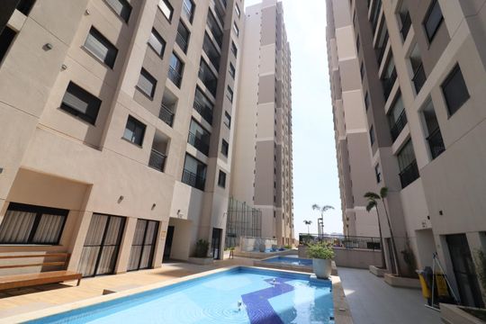 Área comum - Entrada de apartamento para alugar com 2 quartos, 45m² em Padroeira, Osasco