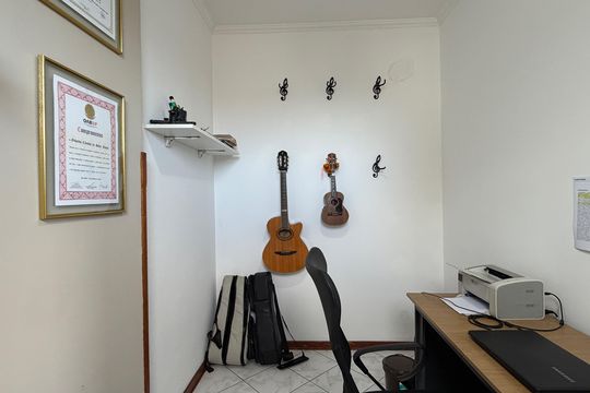 Quarto de Serviço de apartamento para alugar com 2 quartos, 120m² em Aparecida, Santos