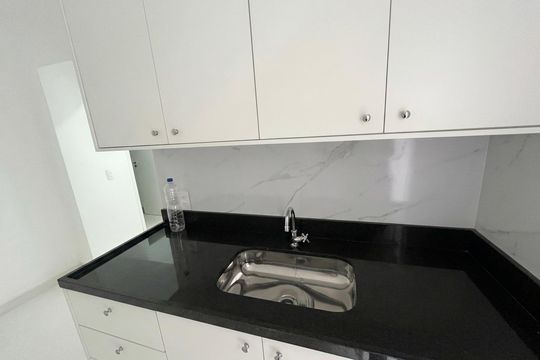 Cozinha de casa de condomínio para alugar com 2 quartos, 60m² em Engenho de Dentro, Rio de Janeiro