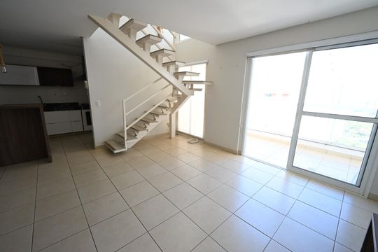 Apartamento para alugar com 2 quartos, 80m² em Setor Bueno, Goiânia