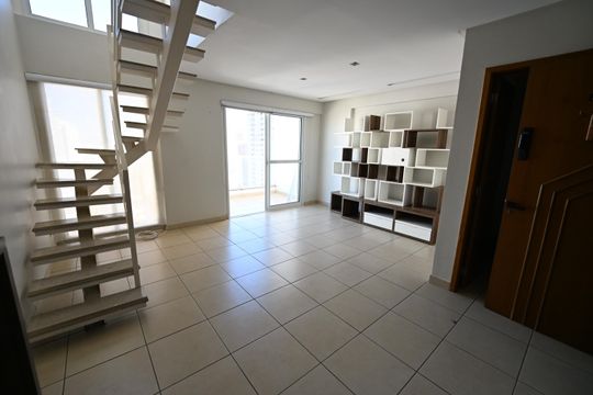 Apartamento para alugar com 2 quartos, 80m² em Setor Bueno, Goiânia