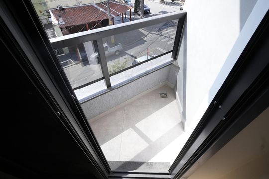 Sacada  de apartamento à venda com 2 quartos, 115m² em Jardim Ocara, Santo André