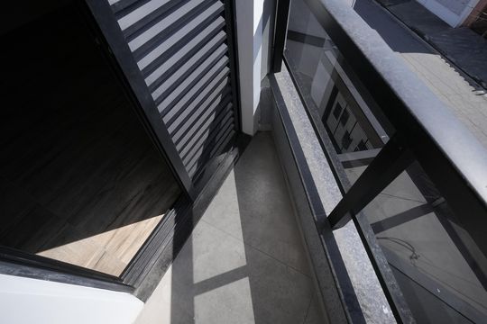 Sacada de apartamento à venda com 2 quartos, 77m² em Jardim Ocara, Santo André
