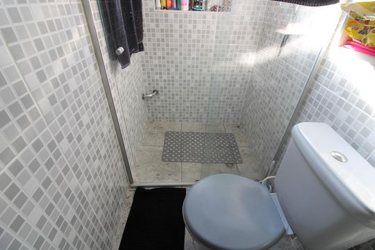 banheiro de apartamento à venda com 2 quartos, 48m² em Artur Alvim, São Paulo