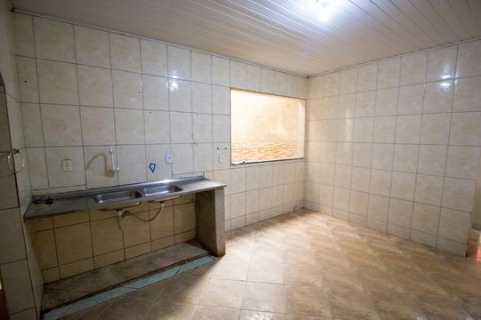 Cozinha de casa à venda com 3 quartos, 120m² em Samambaia, Brasília