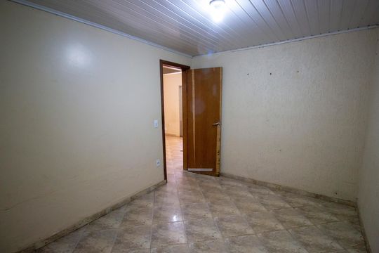 Quarto de casa à venda com 3 quartos, 120m² em Samambaia, Brasília