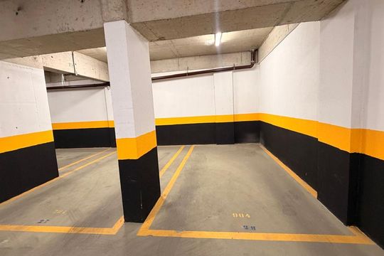 Garagem de apartamento para alugar com 1 quarto, 55m² em Funcionários, Belo Horizonte