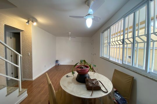 Casa à venda com 3 quartos, 370m² em Méier, Rio de Janeiro