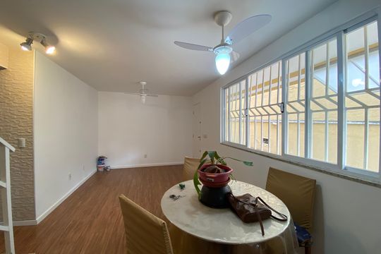 Casa à venda com 3 quartos, 370m² em Méier, Rio de Janeiro