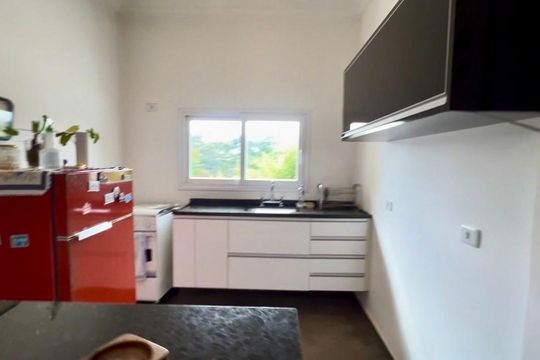 Cozinha de casa para alugar com 4 quartos, 200m² em Sumaré, São Paulo