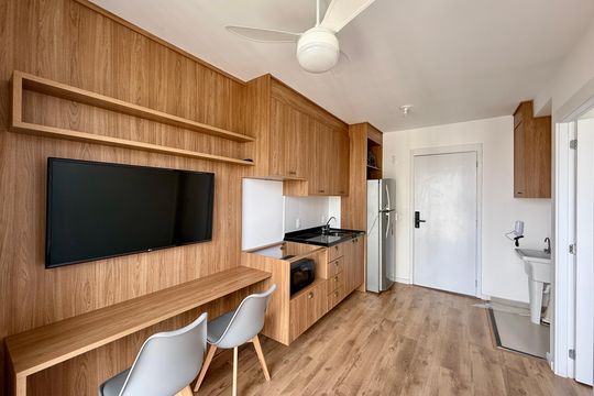 Apartamento para alugar com 1 quarto, 27m² em Campo Belo, São Paulo