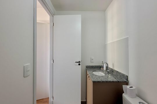 Banheiro Suíte de apartamento para alugar com 1 quarto, 27m² em Campo Belo, São Paulo