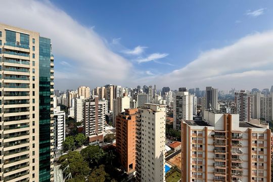 Vista  de apartamento para alugar com 1 quarto, 27m² em Campo Belo, São Paulo