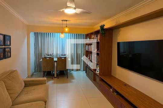 Apartamento para alugar com 2 quartos, 74m² em Águas Claras, Brasília
