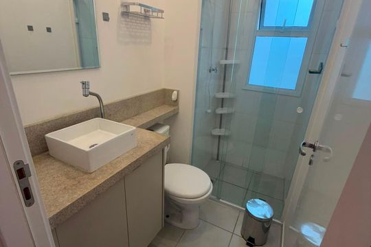 Banheiro de apartamento à venda com 2 quartos, 60m² em Baeta Neves, São Bernardo do Campo