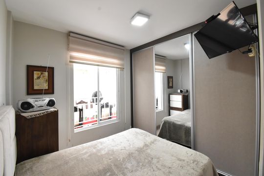 Suíte de apartamento à venda com 3 quartos, 80m² em Boqueirão, Curitiba