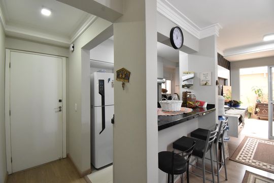 Cozinha de apartamento à venda com 3 quartos, 80m² em Boqueirão, Curitiba
