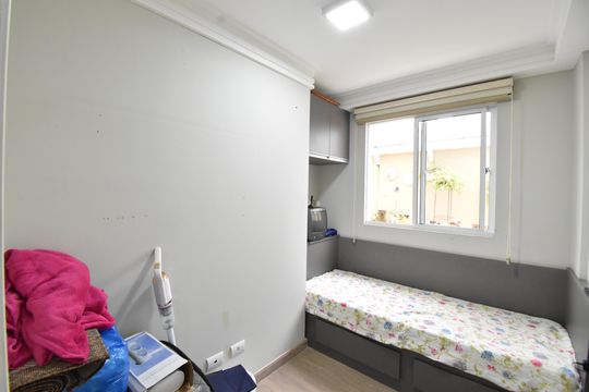 Quarto 3 de apartamento à venda com 3 quartos, 80m² em Boqueirão, Curitiba