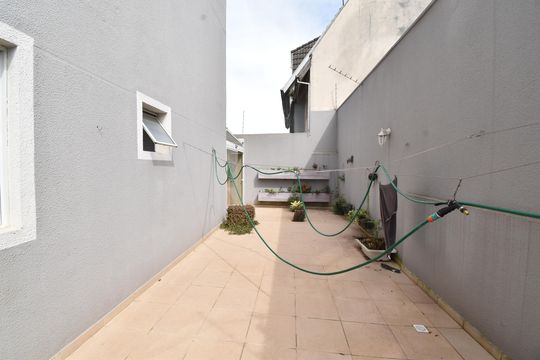 Área externa de apartamento à venda com 3 quartos, 80m² em Boqueirão, Curitiba