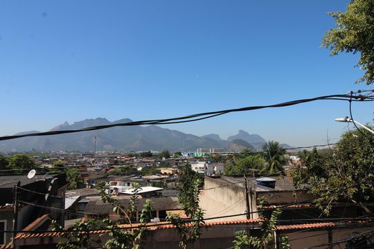 Vista de casa para alugar com 3 quartos, 360m² em Curicica, Rio de Janeiro