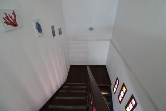 Sala - Escada de casa para alugar com 3 quartos, 360m² em Curicica, Rio de Janeiro
