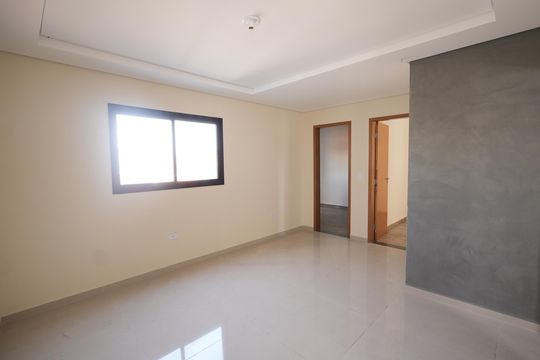 Sala de apartamento à venda com 2 quartos, 97m² em Jardim Ocara, Santo André