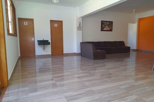 Casa para alugar com 4 quartos, 450m² em Ressaca, Cotia