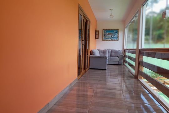 Varanda de casa para alugar com 4 quartos, 450m² em Ressaca, Cotia