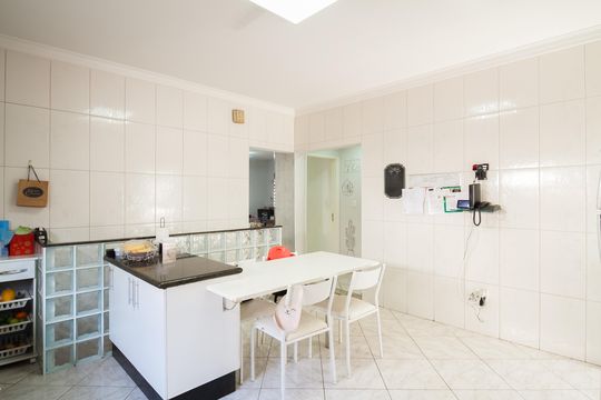 Cozinha de casa de condomínio à venda com 3 quartos, 250m² em Penha de França, São Paulo