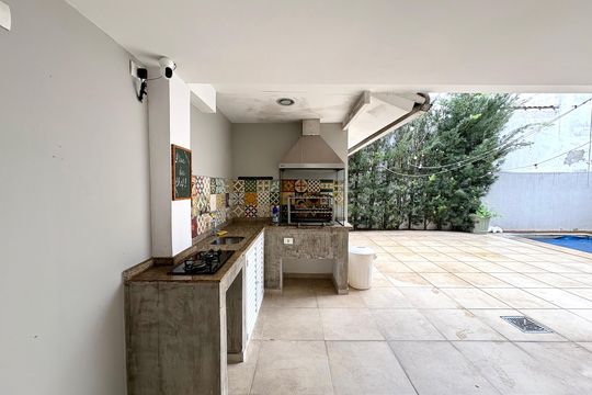Churrasqueira de casa de condomínio à venda com 4 quartos, 282m² em Taquara, Rio de Janeiro