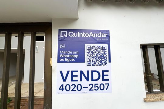 Fachada de casa de condomínio à venda com 4 quartos, 282m² em Taquara, Rio de Janeiro