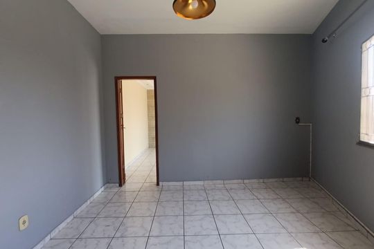 Casa para alugar com 2 quartos, 120m² em Margarida, Nova Iguaçu