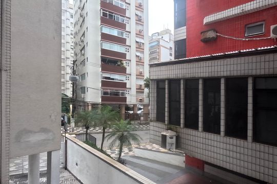 Vista do Quarto 1 de apartamento para alugar com 2 quartos, 87m² em Gonzaga, Santos