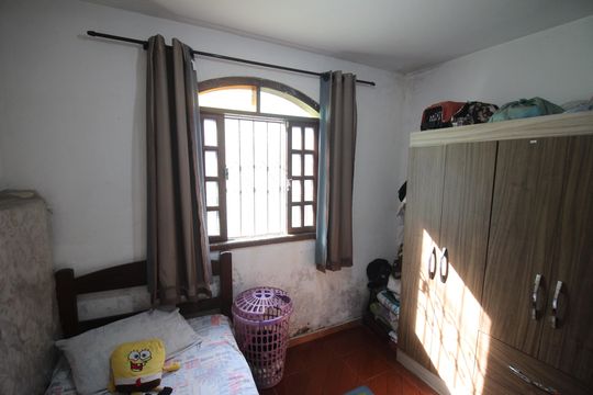 Quarto 2 de casa à venda com 2 quartos, 78m² em Conjunto Agua Branca, Contagem