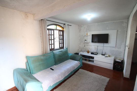 Casa à venda com 2 quartos, 78m² em Conjunto Agua Branca, Contagem