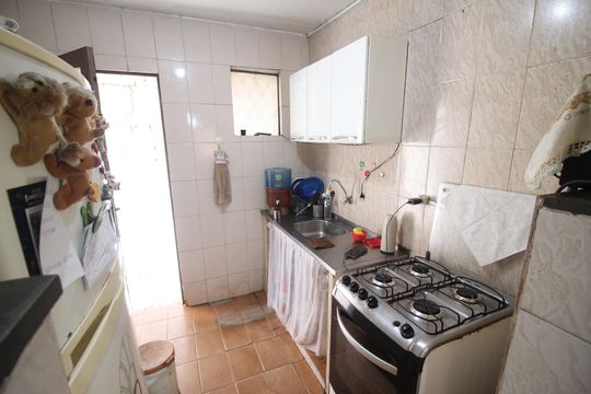 Cozinha de casa à venda com 2 quartos, 78m² em Conjunto Agua Branca, Contagem