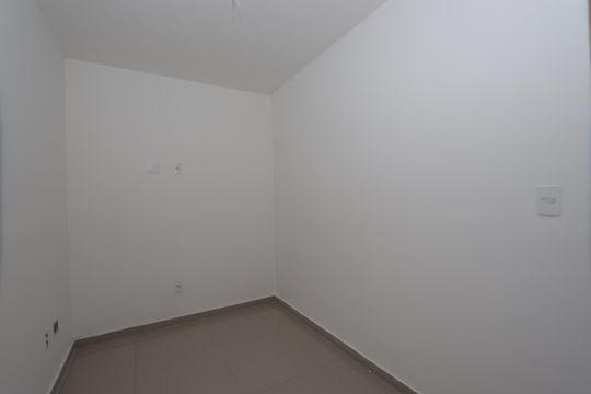 Quarto 2 de apartamento à venda com 2 quartos, 34m² em Vila Ema, São Paulo