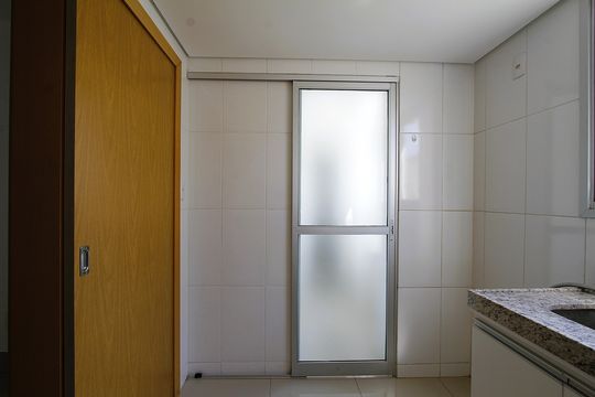 Cozinha de apartamento para alugar com 3 quartos, 111m² em Prado, Belo Horizonte