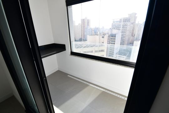 Varanda de kitnet/studio à venda com 1 quarto, 46m² em Centro, Campinas