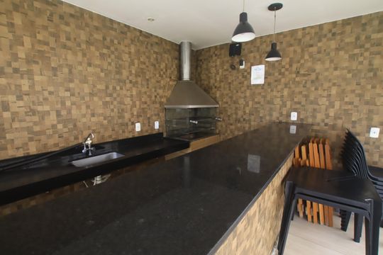 Área comum - Churrasqueira de apartamento para alugar com 2 quartos, 55m² em Jardim das Margaridas, Salvador