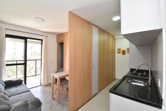 Apartamento para alugar com 1 quarto, 33m² em Mercês, Curitiba