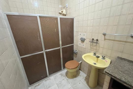 Banheiro de casa para alugar com 2 quartos, 160m² em Vigário Geral, Rio de Janeiro