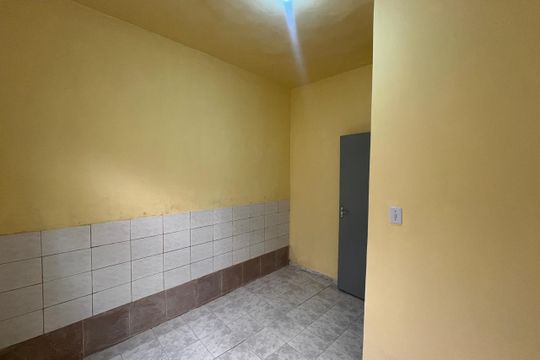 Quarto 2 de casa para alugar com 2 quartos, 160m² em Vigário Geral, Rio de Janeiro