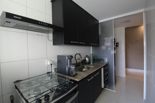 Cozinha de apartamento à venda com 3 quartos, 81m² em Barra da Tijuca, Rio de Janeiro