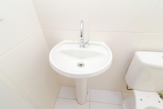 Banheiro de apartamento para alugar com 2 quartos, 33m² em Itaquera, São Paulo
