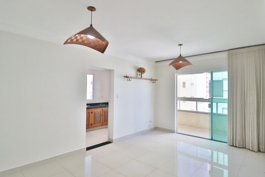 Apartamento para alugar com 3 quartos, 98m² em Santa Mônica, Uberlândia