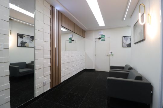 Hall social de apartamento para alugar com 3 quartos, 98m² em Santa Mônica, Uberlândia