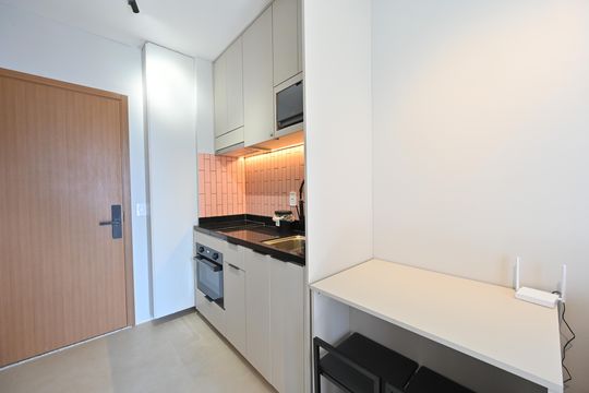 Cozinha de apartamento para alugar com 1 quarto, 29m² em São Judas, São Paulo