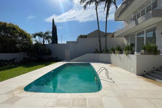 Área comum de casa à venda com 4 quartos, 700m² em Ideal, Novo Hamburgo