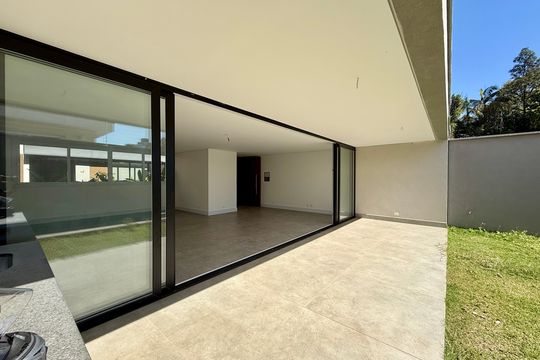Varanda de casa de condomínio à venda com 4 quartos, 466m² em Santo Amaro, São Paulo